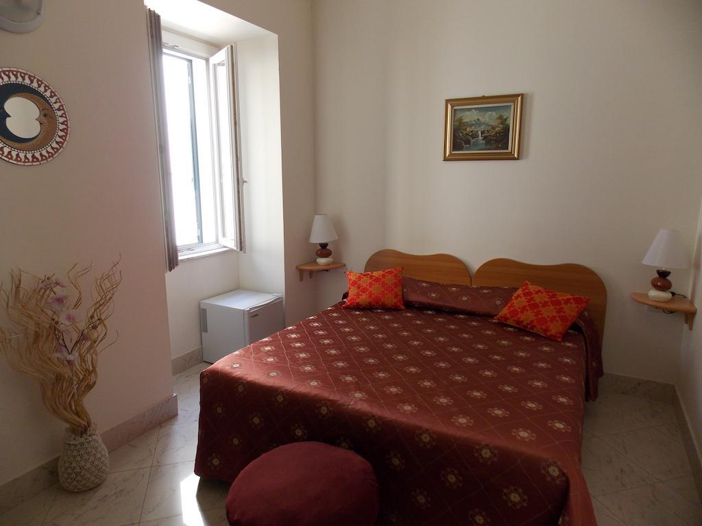 Albergo Roma Матера Номер фото