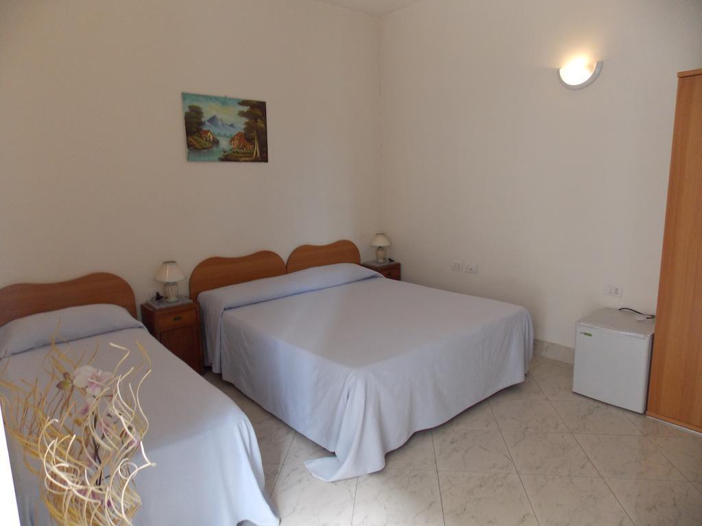 Albergo Roma Матера Номер фото